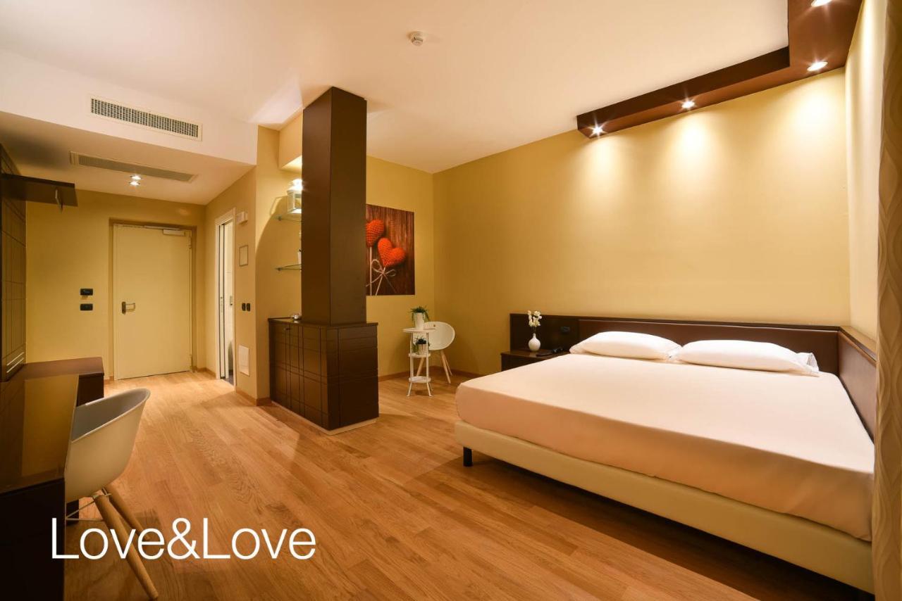 Verdello Sweet Motel מראה חיצוני תמונה