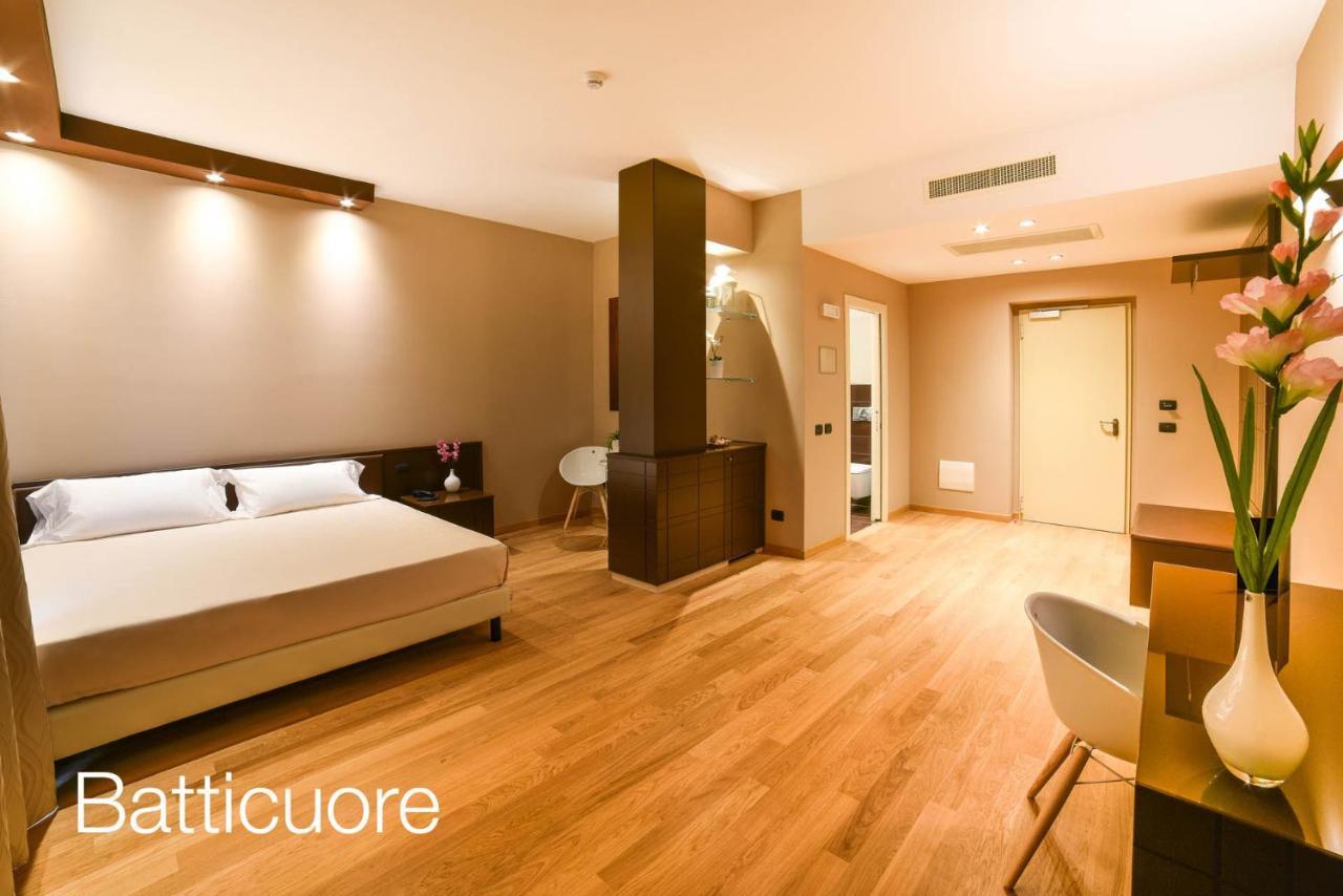 Verdello Sweet Motel מראה חיצוני תמונה