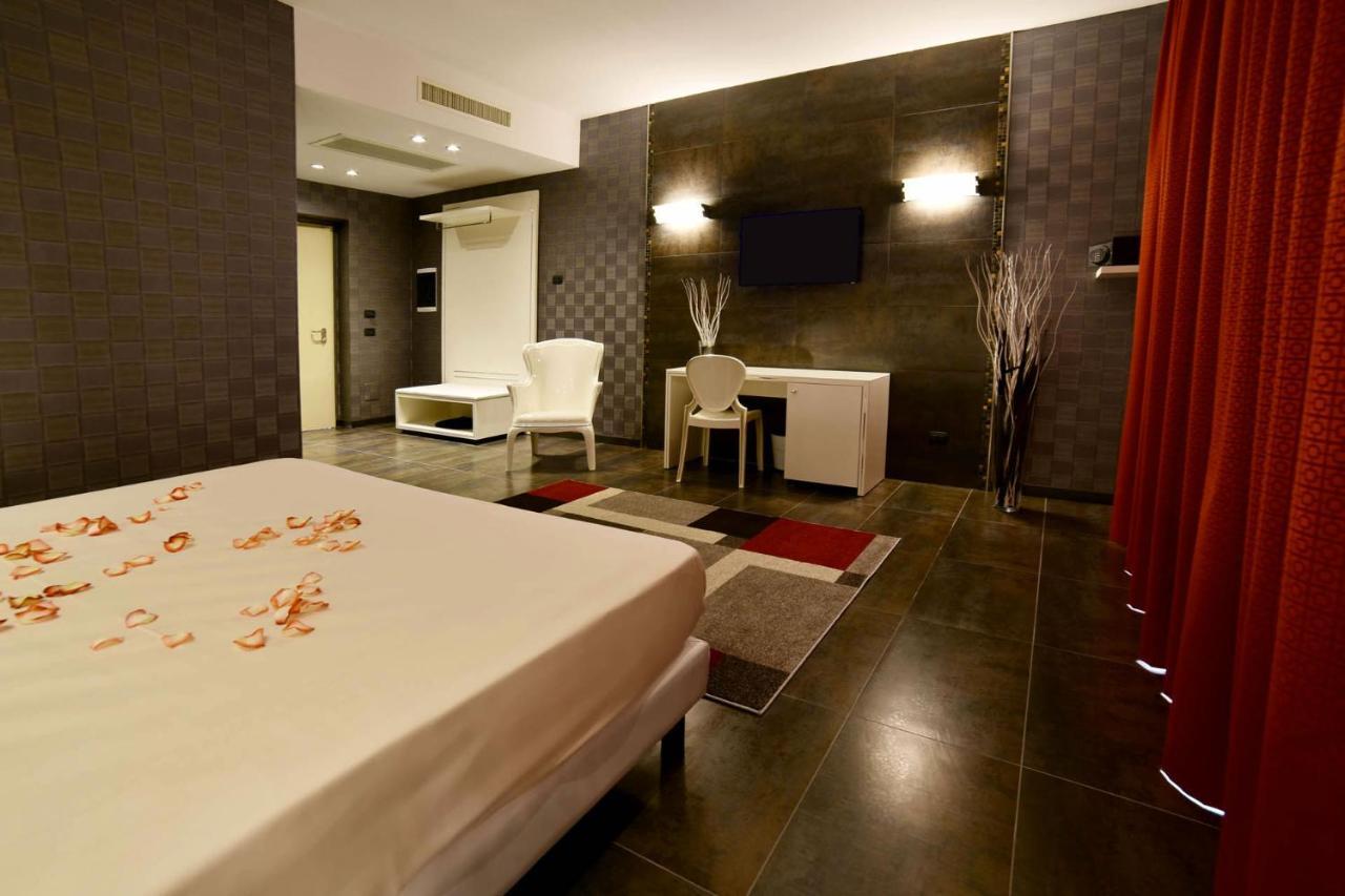 Verdello Sweet Motel מראה חיצוני תמונה