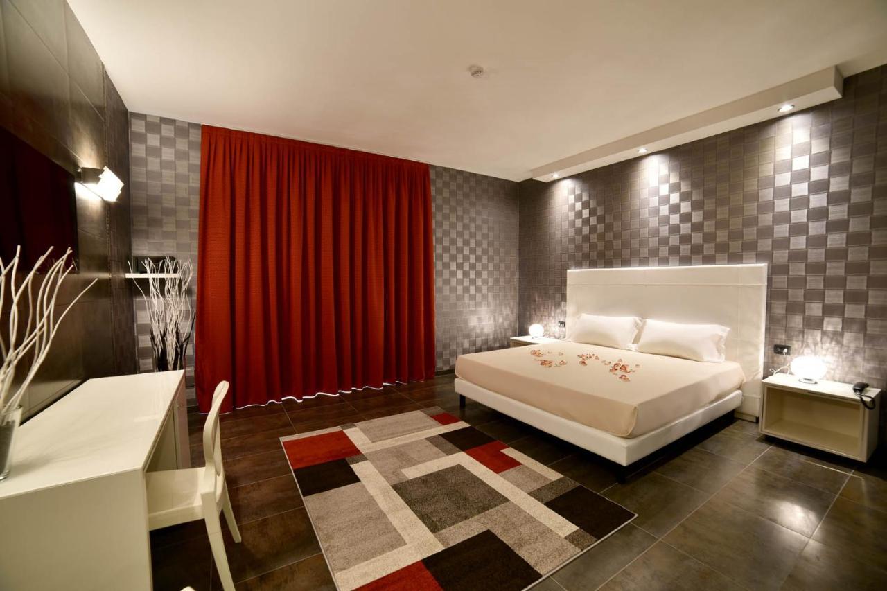 Verdello Sweet Motel מראה חיצוני תמונה